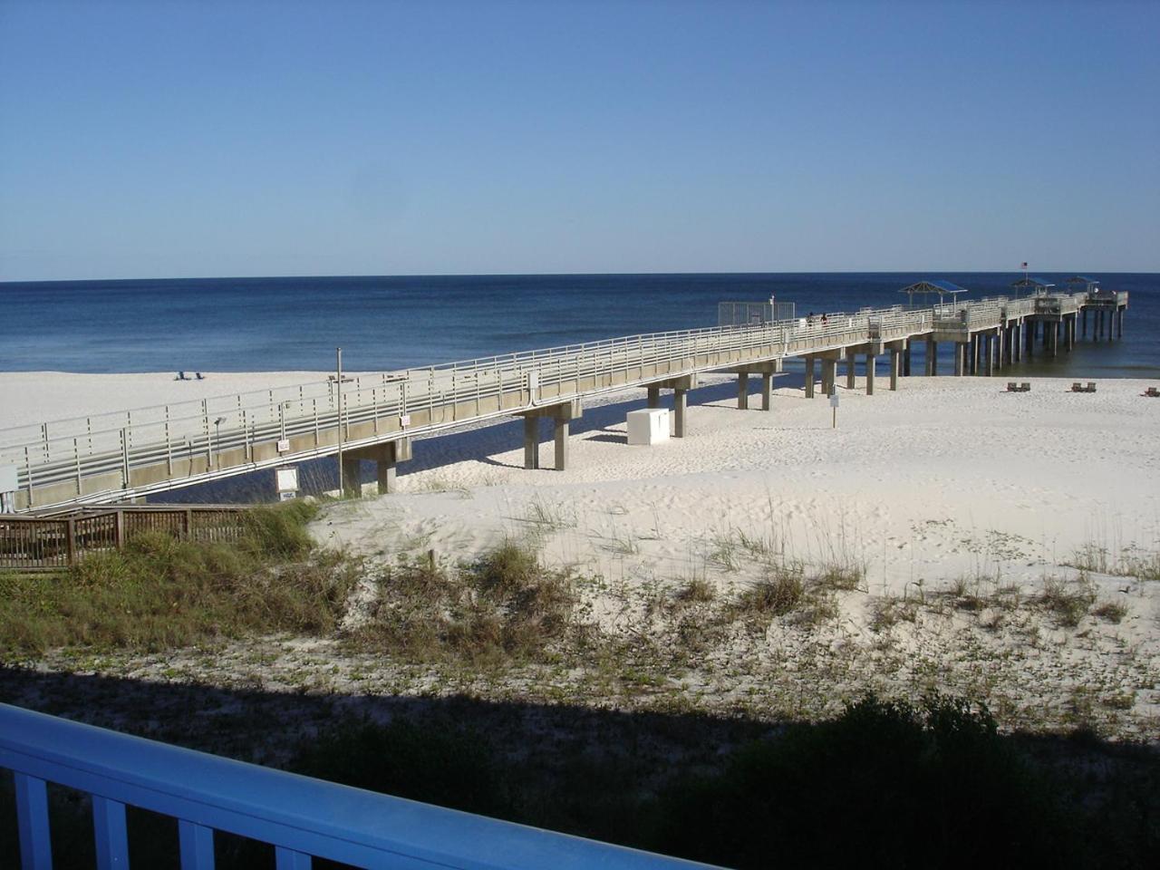 Pier Out Into The Gulf For Fishing Or Just Watching The Sunsets | Villa Orange Beach Exterior photo